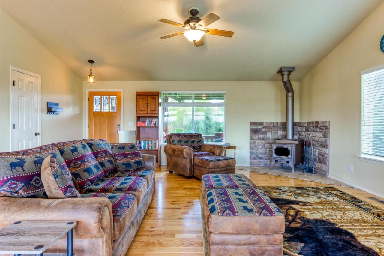 Meadow Walk Cabin La Pine Dış mekan fotoğraf
